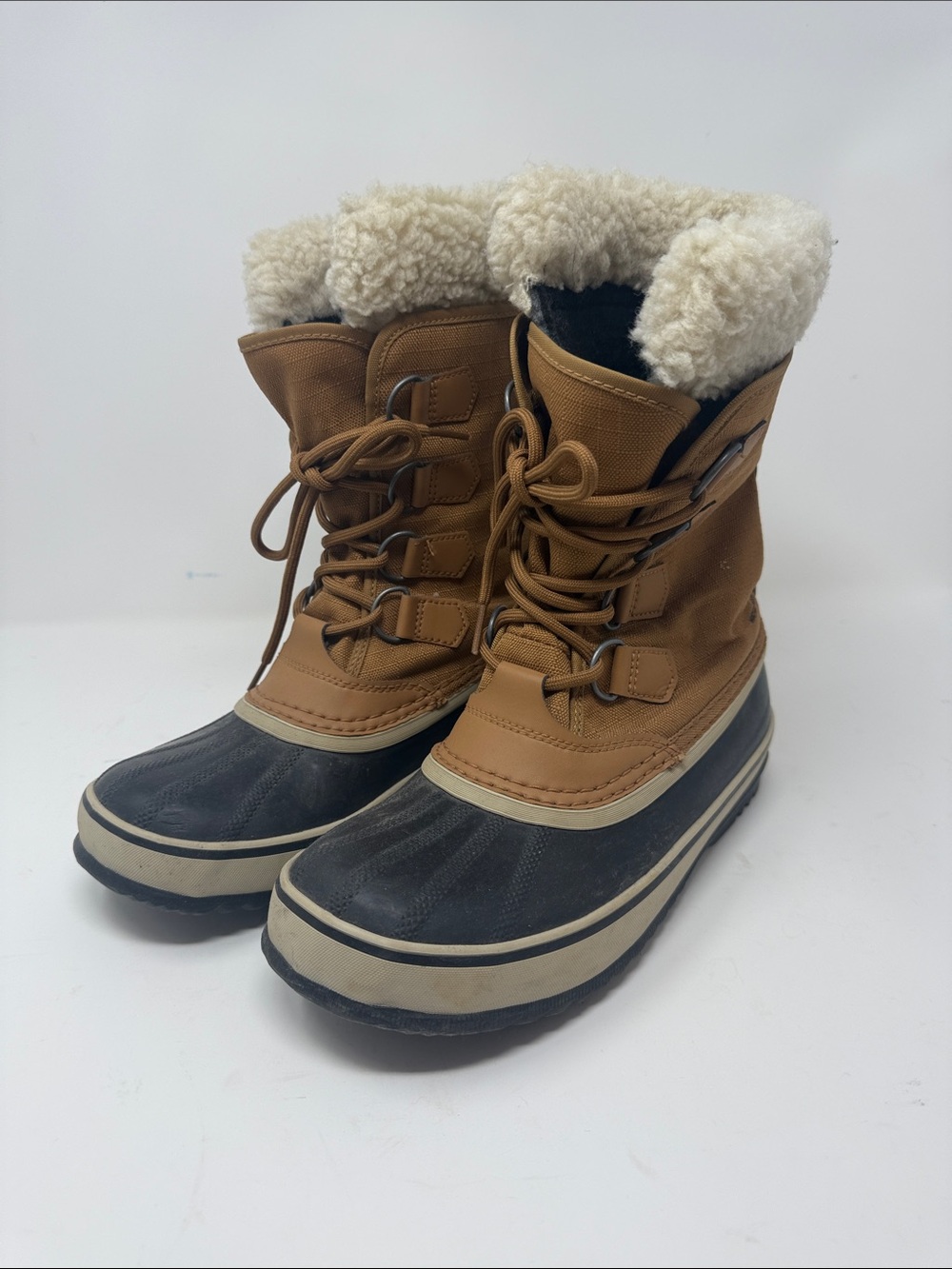 Sorel Caribou Winter Waterproof Boots in Tan and Black - 7.5